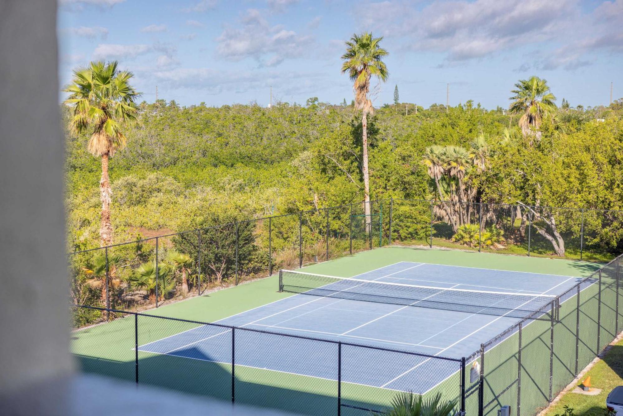 The Exuma Cay -Pool View & Parking Villa Key West Eksteriør billede